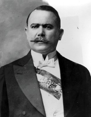 Retrato de Álvaro Obregón