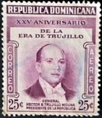 Fotografía del presidente Héctor Trujillo