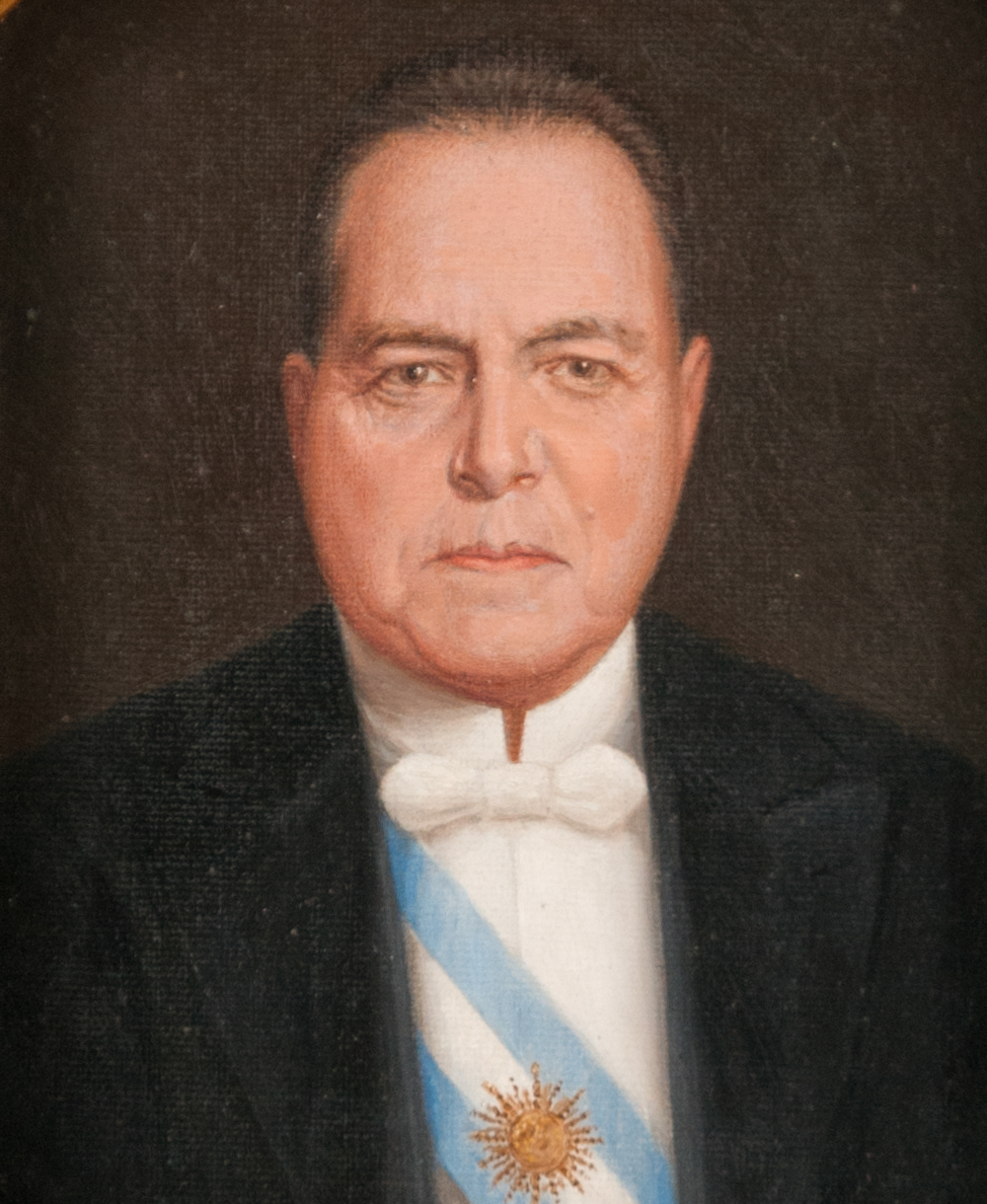 Retrato del presidente Hipólito Yrigoyen (recortada)
