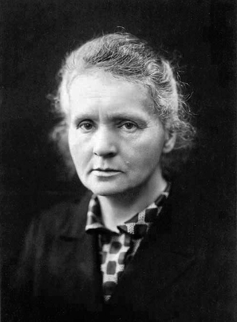 File:Marie Curie c1920.jpg