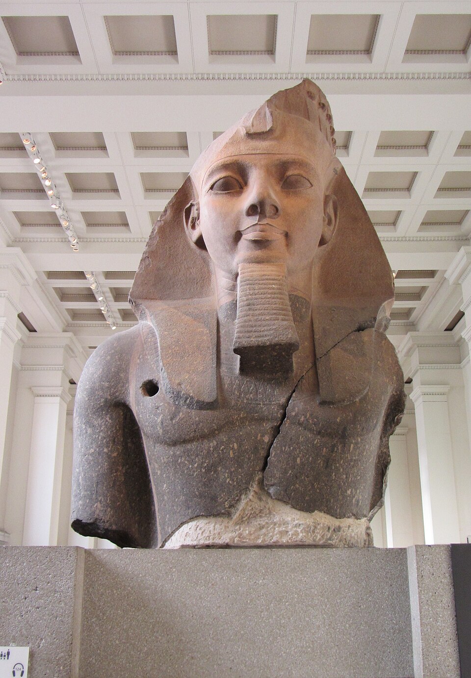 File:Statue of Ramesses II at the British Museum.jpg
