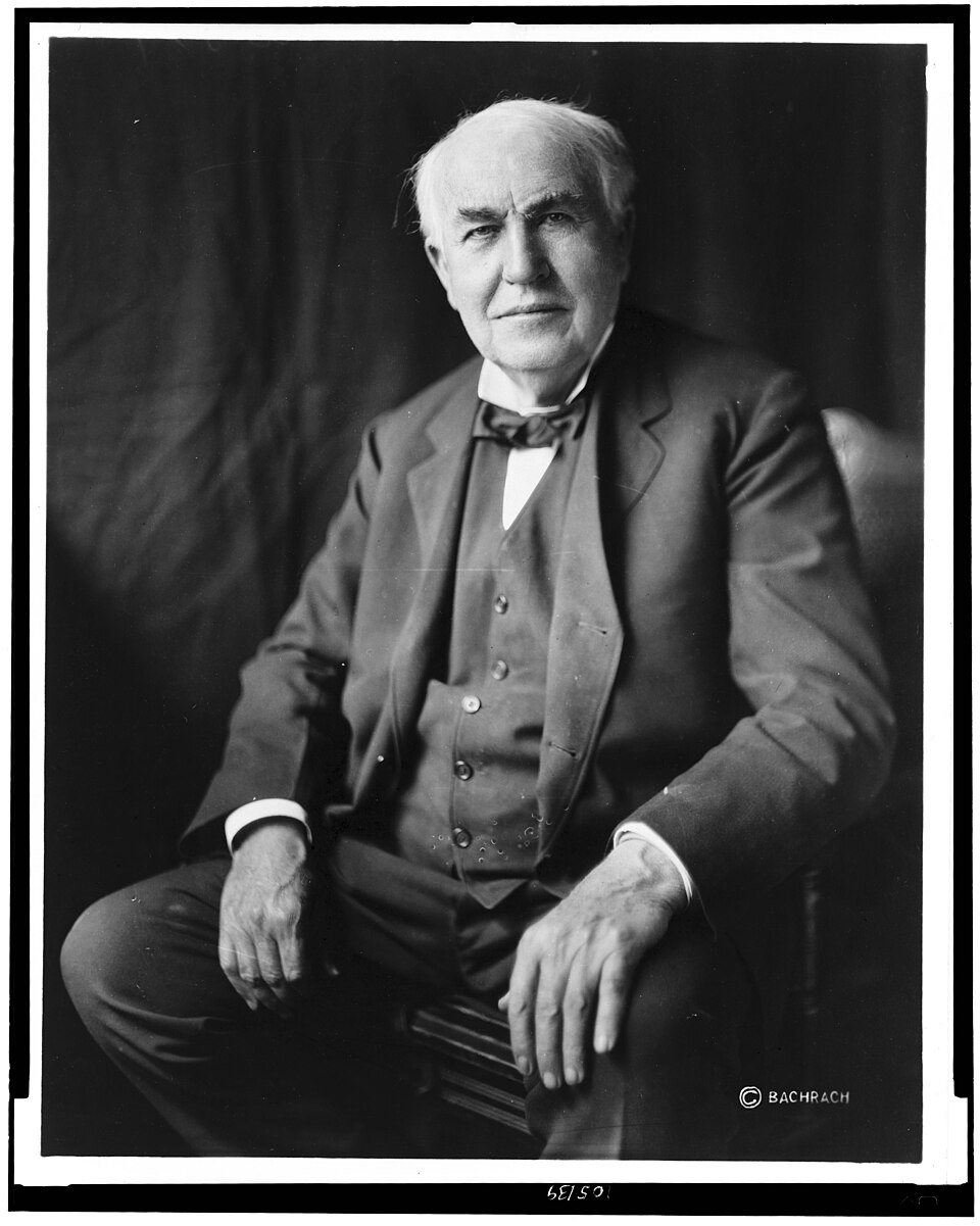 File:Thomas Alva Edison, three-quarter length portrait, seated, facing front LCCN92522138.jpg
